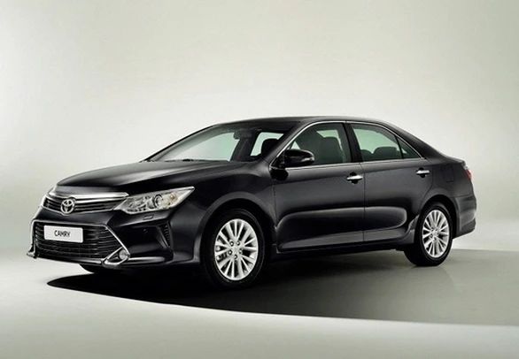 TOYOTA CAMRY 2017 PROBLEMI