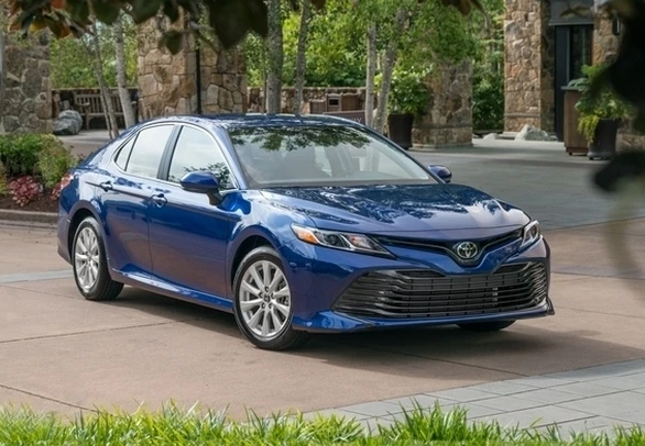 TOYOTA CAMRY 2019 PROBLEMI