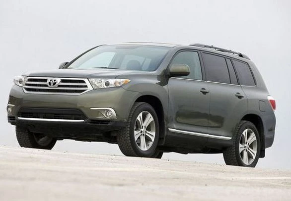 TOYOTA HIGHLANDER 2010 PROBLEMI