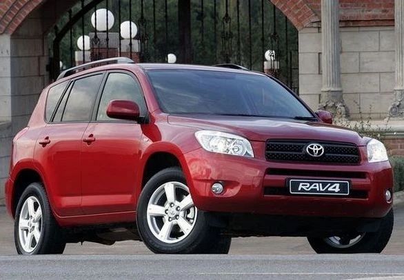 TOYOTA RAV4 2006 PROBLEMI