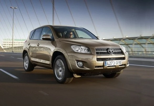 TOYOTA RAV4 2008 PROBLEMI